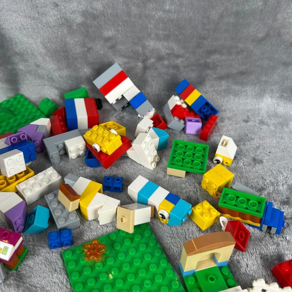 Vintage LEGO Lot Mixed Bricks Baseplates Bicycle Cart Picket Fence Pieces